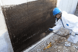 איטום גג בהתזה על-ידי אליאור מחברת "כתר איטום וזיפות גגות"